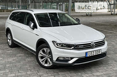 Универсал Volkswagen Passat Alltrack 2018 в Львове