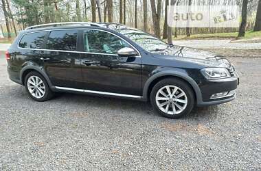 Универсал Volkswagen Passat Alltrack 2014 в Львове