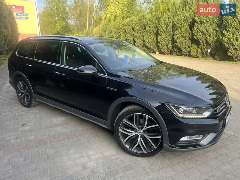 Универсал Volkswagen Passat Alltrack 2015 в Самборе