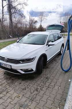 Универсал Volkswagen Passat Alltrack 2019 в Владимир-Волынском