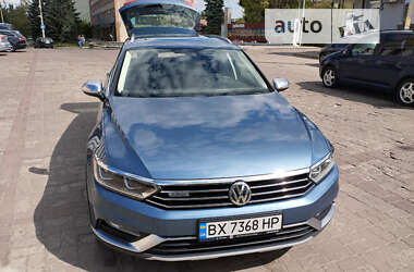 Универсал Volkswagen Passat Alltrack 2016 в Ровно