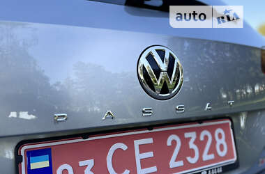 Універсал Volkswagen Passat Alltrack 2019 в Житомирі