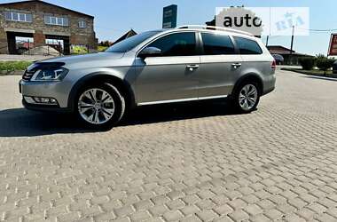 Универсал Volkswagen Passat Alltrack 2013 в Луцке