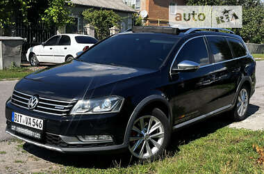 Универсал Volkswagen Passat Alltrack 2012 в 