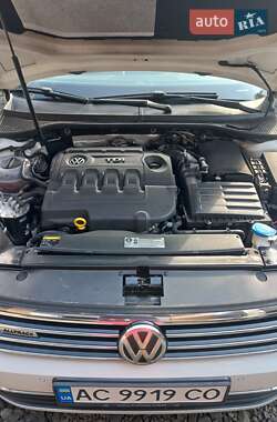 Универсал Volkswagen Passat Alltrack 2015 в 