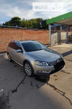 Універсал Volkswagen Passat Alltrack 2012 в Вінниці