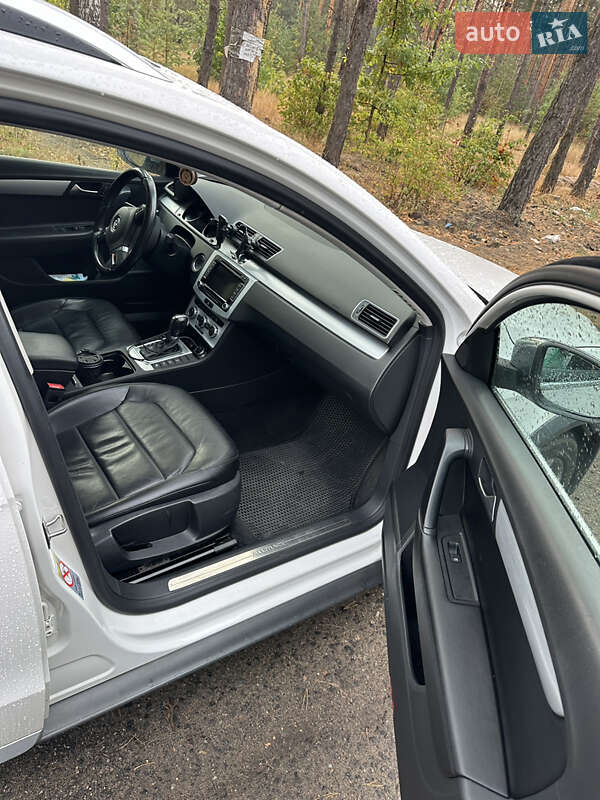 Универсал Volkswagen Passat Alltrack 2014 в Киеве фото 7 Универсал Volkswagen Passat Alltrack 2014 в Киеве