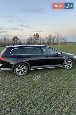 Універсал Volkswagen Passat Alltrack 2019 в 