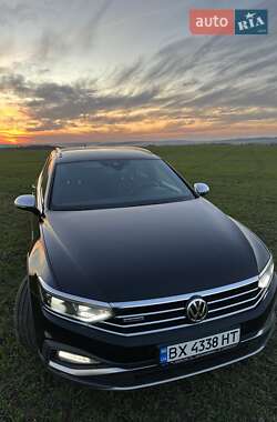 Універсал Volkswagen Passat Alltrack 2019 в 