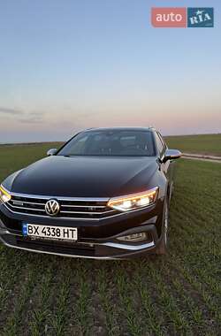 Універсал Volkswagen Passat Alltrack 2019 в 