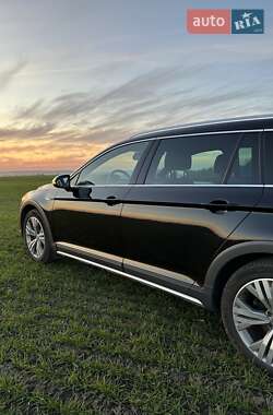 Універсал Volkswagen Passat Alltrack 2019 в 