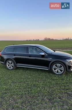 Універсал Volkswagen Passat Alltrack 2019 в 