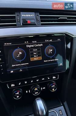 Універсал Volkswagen Passat Alltrack 2019 в 