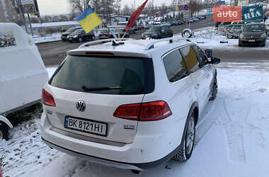 Универсал Volkswagen Passat Alltrack 2012 в Ровно