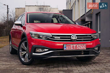 Универсал Volkswagen Passat Alltrack 2020 в Львове