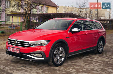 Універсал Volkswagen Passat Alltrack 2020 в Львові