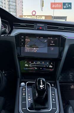 Универсал Volkswagen Passat Alltrack 2020 в 
