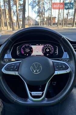 Универсал Volkswagen Passat Alltrack 2020 в 