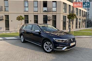 Универсал Volkswagen Passat Alltrack 2017 в Львове