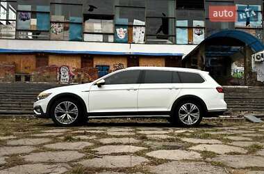 Универсал Volkswagen Passat Alltrack 2019 в Виннице