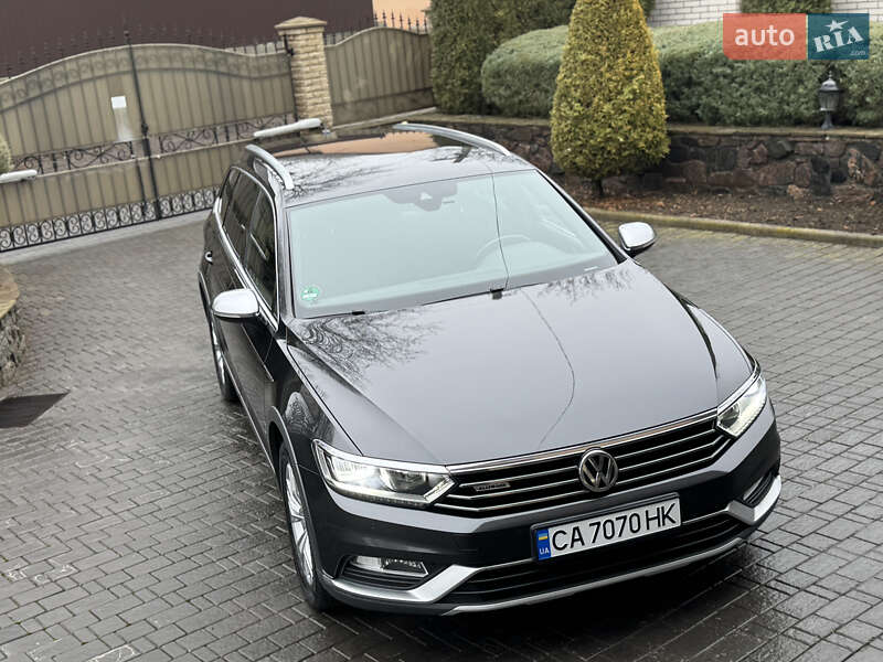 Универсал Volkswagen Passat Alltrack 2019 в Киеве