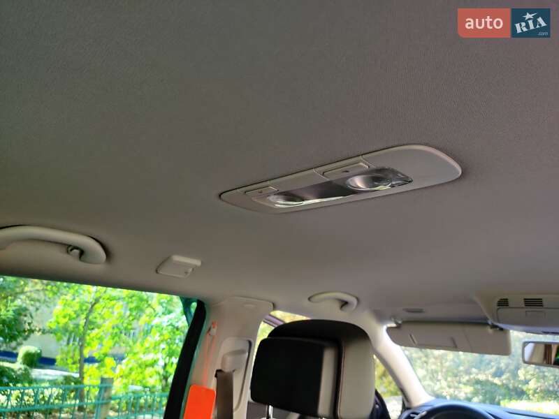 Універсал Volkswagen Passat Alltrack 2014 в Хмельницькому фото 37 Універсал Volkswagen Passat Alltrack 2014 в Хмельницькому