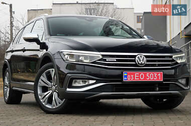 Универсал Volkswagen Passat Alltrack 2021 в Львове