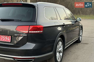 Универсал Volkswagen Passat Alltrack 2017 в 