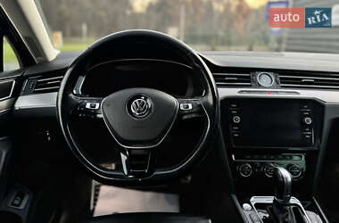Универсал Volkswagen Passat Alltrack 2017 в 