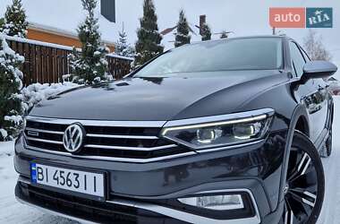 Універсал Volkswagen Passat Alltrack 2019 в Полтаві