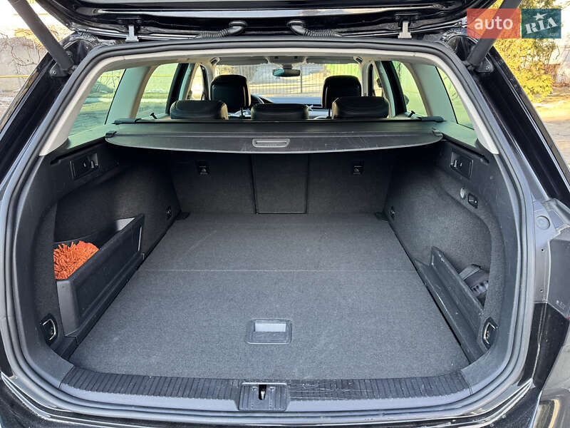 Универсал Volkswagen Passat Alltrack 2018 в Львове фото 10 Универсал Volkswagen Passat Alltrack 2018 в Львове