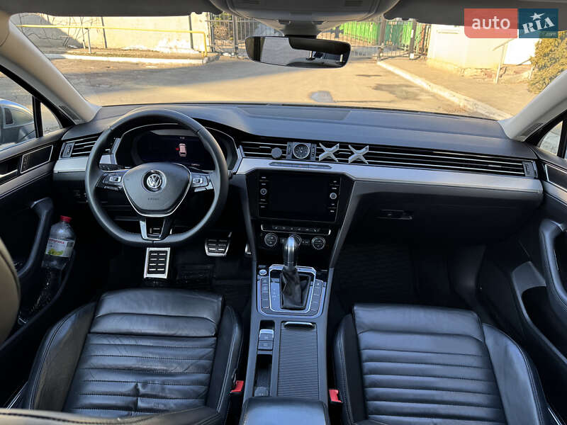Универсал Volkswagen Passat Alltrack 2018 в Львове фото 18 Универсал Volkswagen Passat Alltrack 2018 в Львове