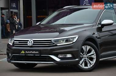 Універсал Volkswagen Passat Alltrack 2017 в Києві