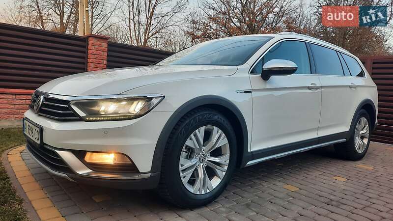 Универсал Volkswagen Passat Alltrack 2016 в Ивано-Франковске