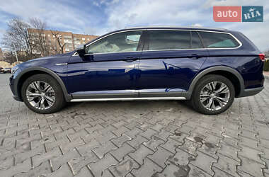 Универсал Volkswagen Passat Alltrack 2019 в 