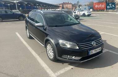 Універсал Volkswagen Passat Alltrack 2013 в Львові