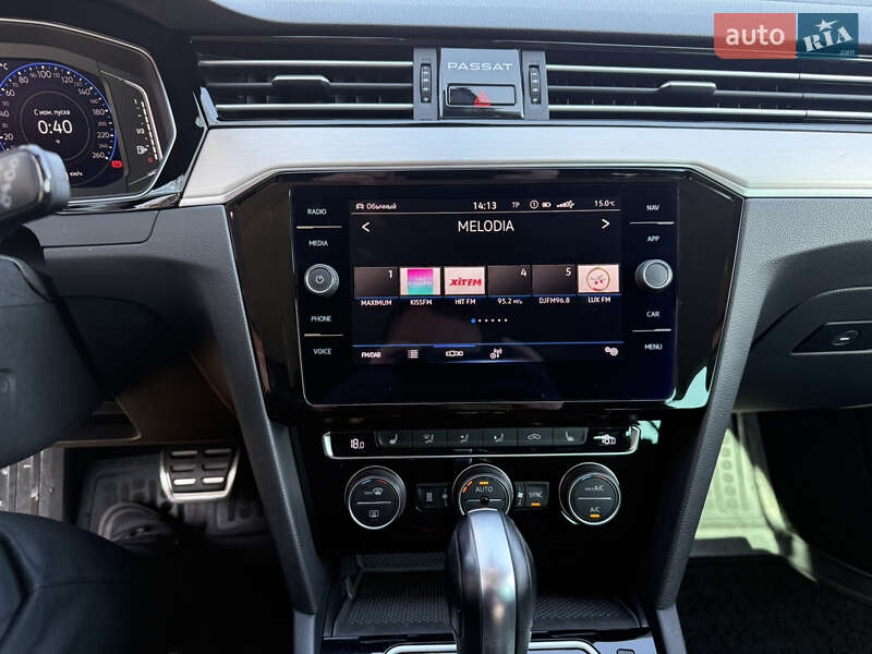 Универсал Volkswagen Passat Alltrack 2019 в Киеве