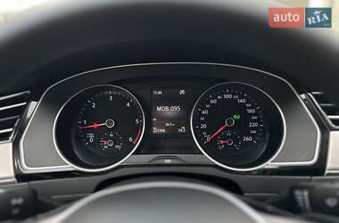 Универсал Volkswagen Passat Alltrack 2015 в 