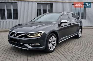 Универсал Volkswagen Passat Alltrack 2018 в 