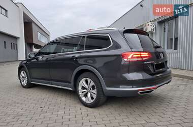 Универсал Volkswagen Passat Alltrack 2018 в 