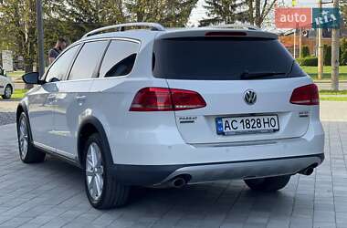 Універсал Volkswagen Passat Alltrack 2014 в 