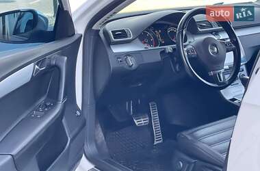 Універсал Volkswagen Passat Alltrack 2014 в 