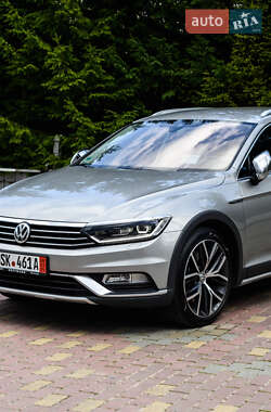 Универсал Volkswagen Passat Alltrack 2017 в Косове