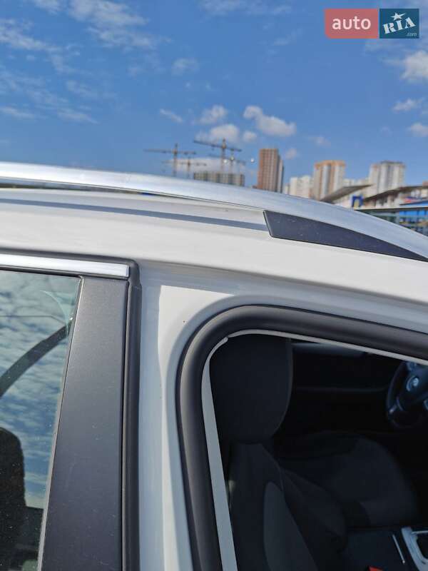 Универсал Volkswagen Passat Alltrack 2013 в Киеве