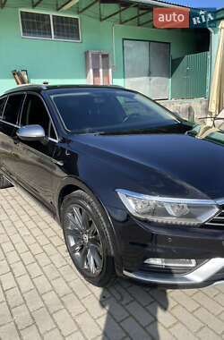 Универсал Volkswagen Passat Alltrack 2016 в 
