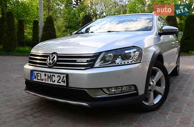 Універсал Volkswagen Passat Alltrack 2014 в 
