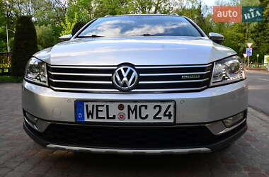 Універсал Volkswagen Passat Alltrack 2014 в 
