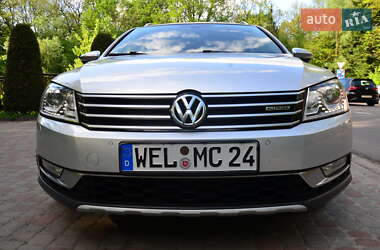 Універсал Volkswagen Passat Alltrack 2014 в 