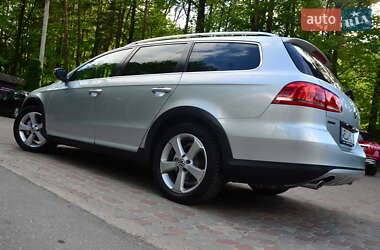 Універсал Volkswagen Passat Alltrack 2014 в 