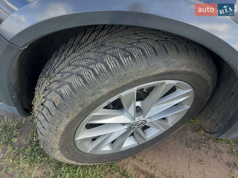 Универсал Volkswagen Passat Alltrack 2012 в Днепре